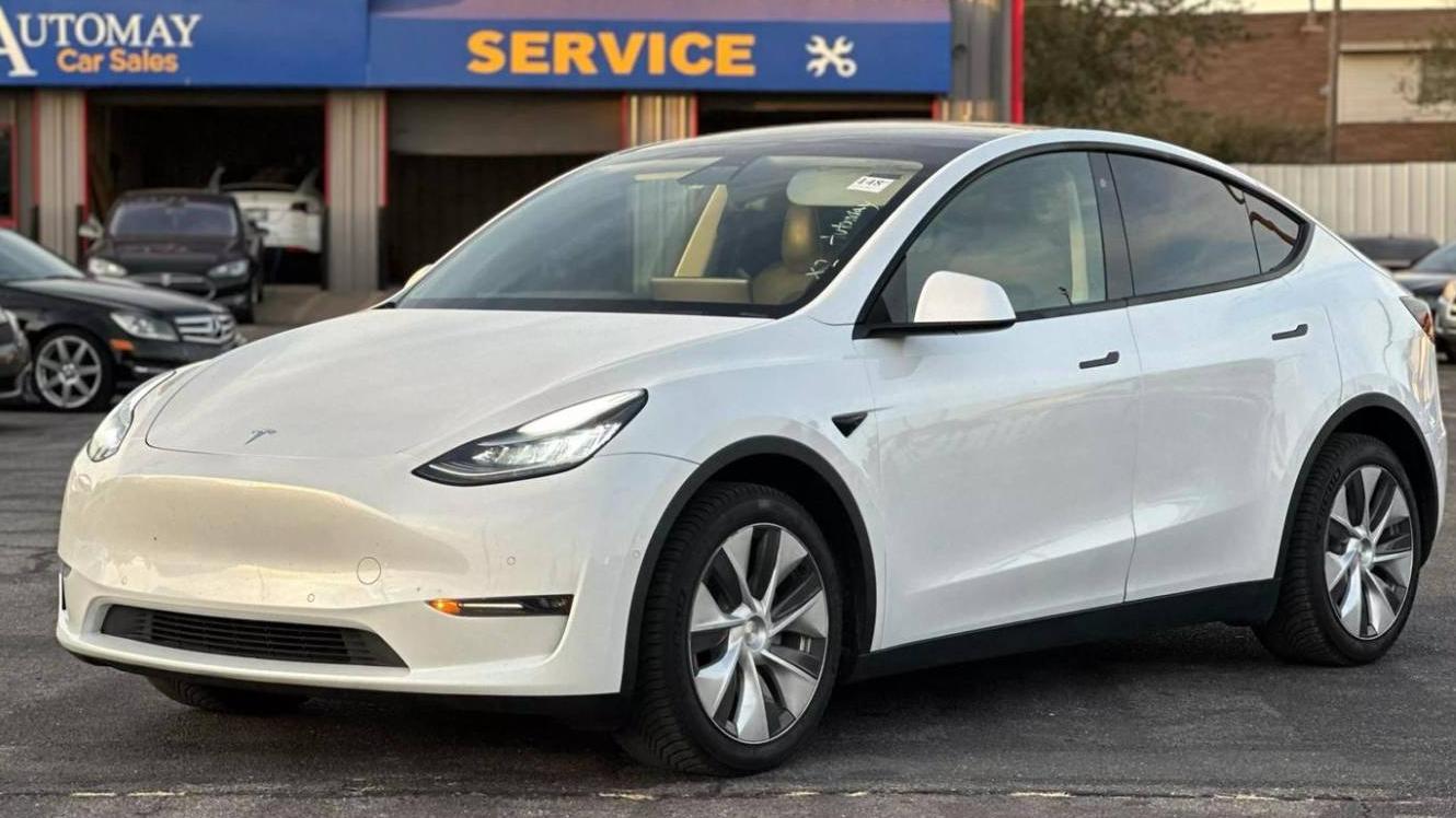 TESLA MODEL Y 2020 5YJYGDEE6LF035237 image